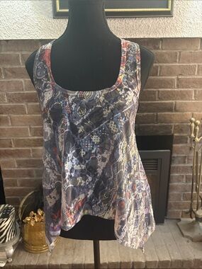 Sleeveless Multicolor Printed Scoop Neck Tank Top